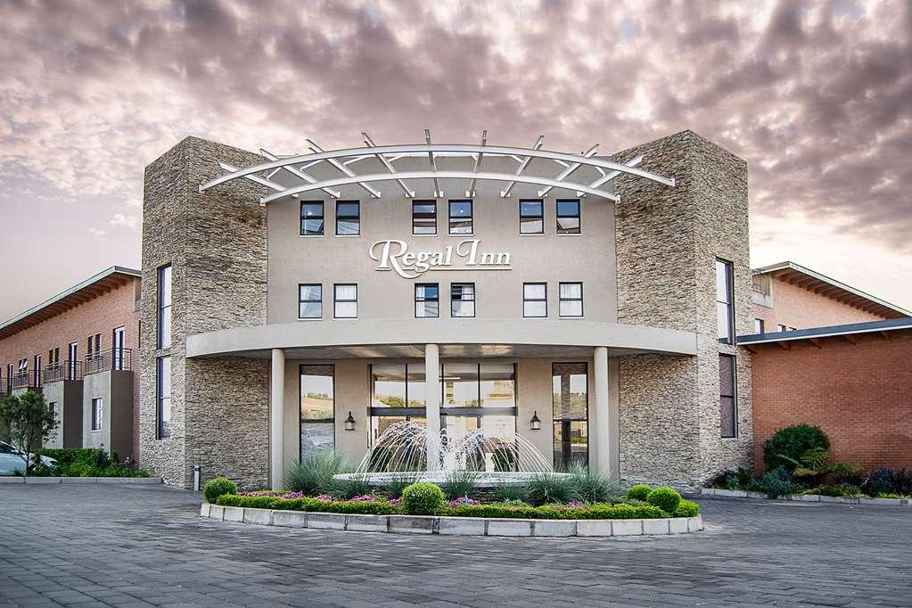 Regal Inn Hotel Midrand Zewnętrze zdjęcie